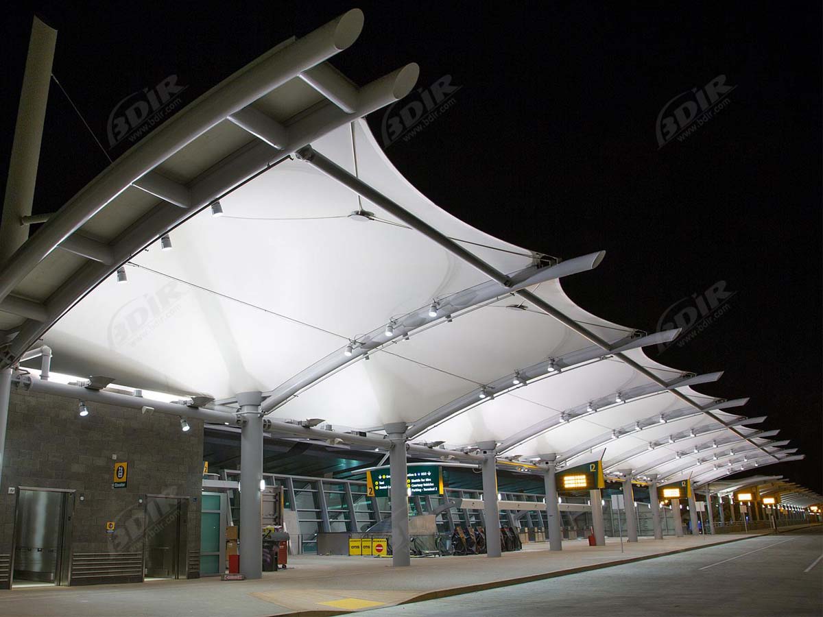 Coberturas do Meio-Fio do Terminal do Aeroporto - Estruturas Elásticas da Estação da Parada do Aeroporto
