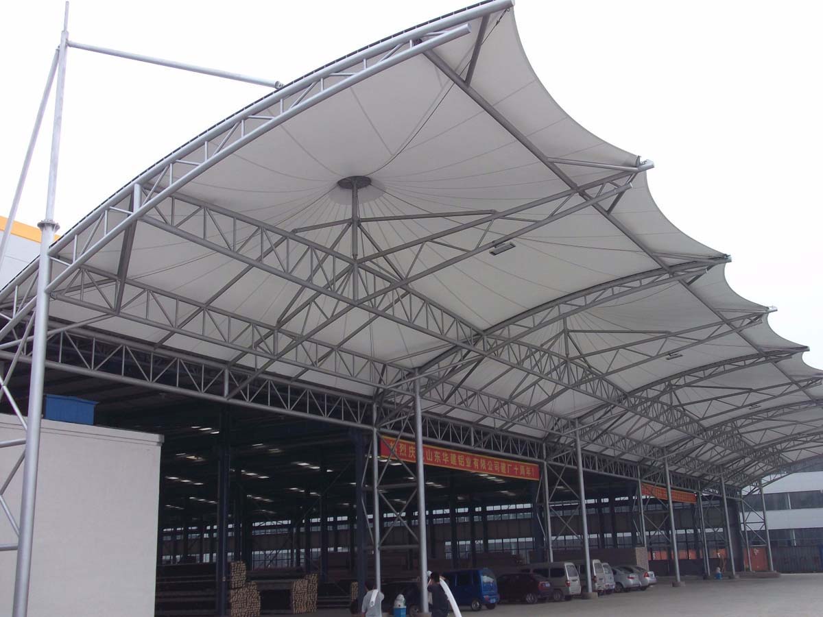 Struktur Tarik untuk Pintu Masuk Gudang Pabrik Industri, Atap Penyimpanan