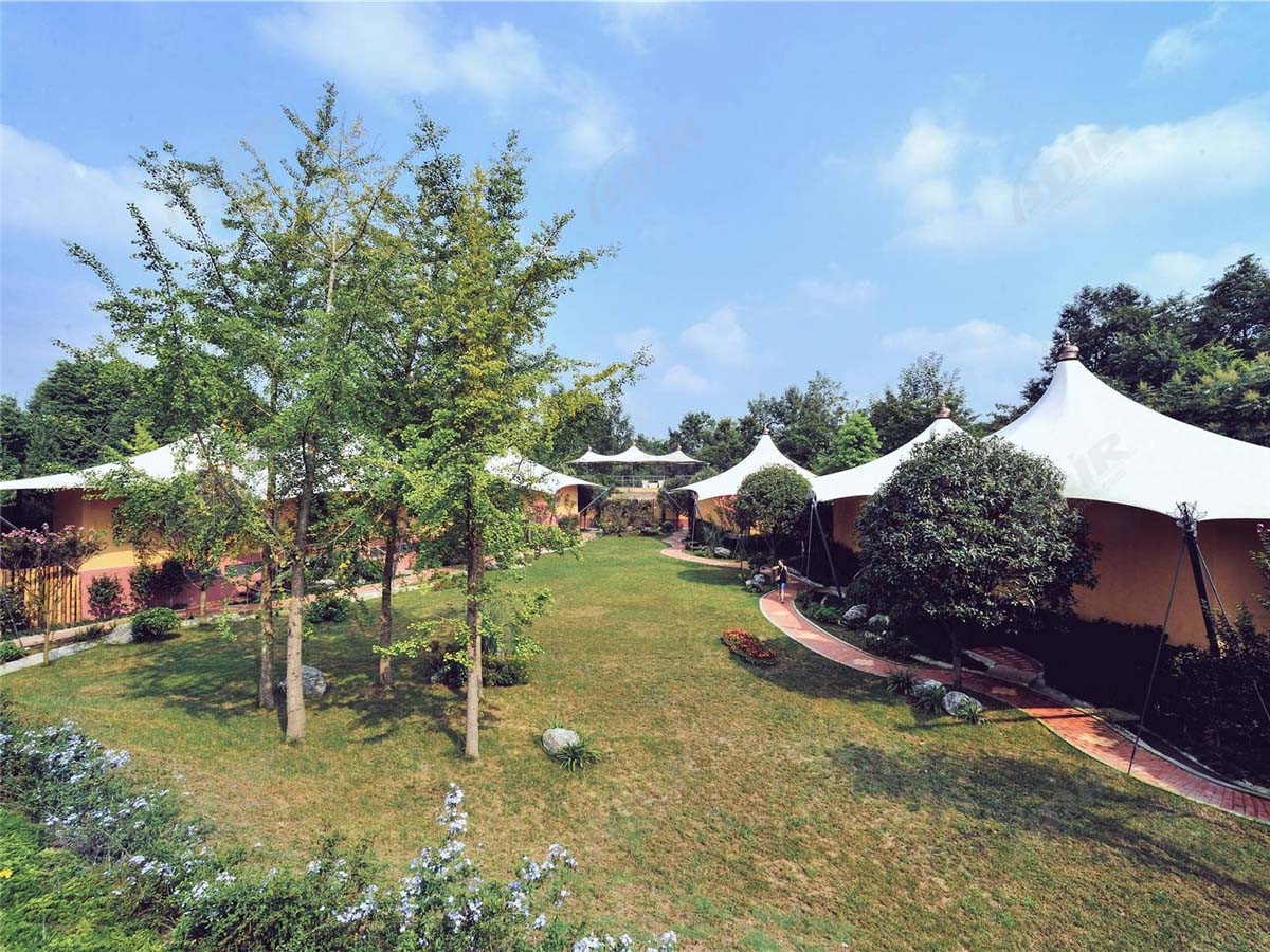 Lüks Açık Çadır Otel PVDF Tekstil Yapıları Ile Çatı Zâviye - Chengdu, Çin