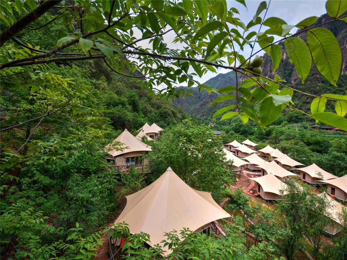 خيمة منتجع فندق فاخر ، هياكل صديقة للبيئة النسيج الخيام نزل - ليجيانغ ، يونان ، الصين