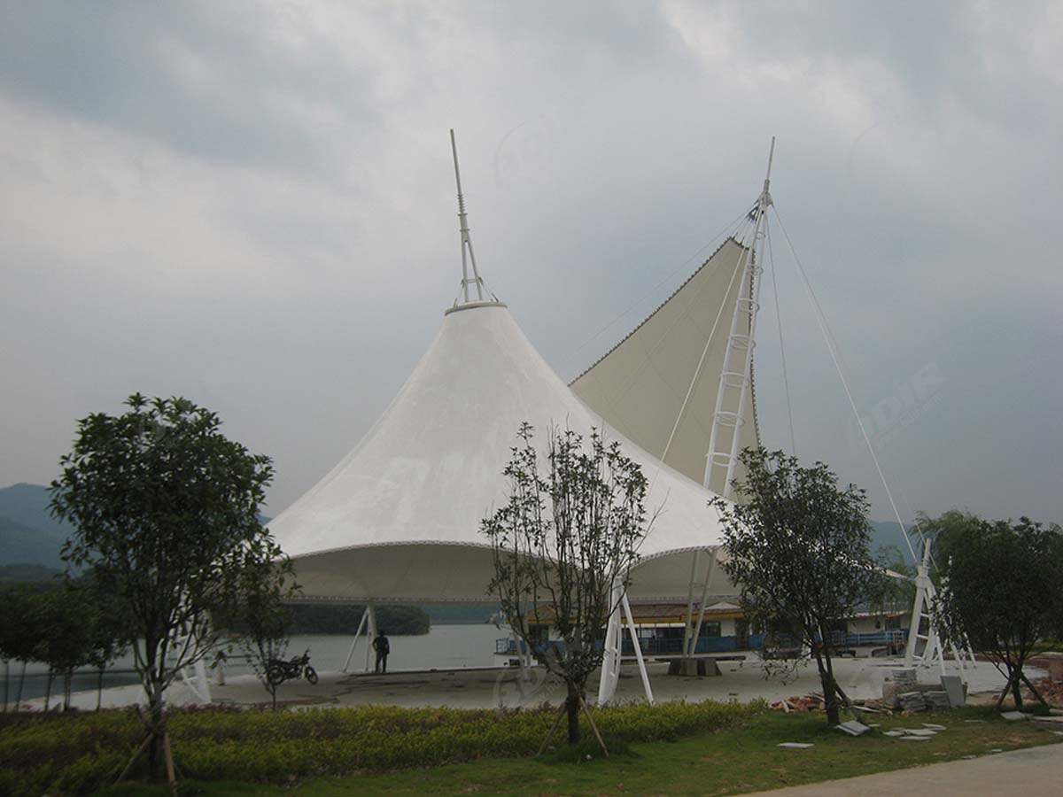 Moon Bay Plaza Hypar & Struktur Tarik Kerucut - Shenzhen, Cina