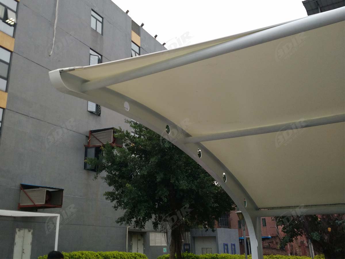 Parkplatz Schatten für New Herrlich Restaurant & Hotel - Guangzhou, China