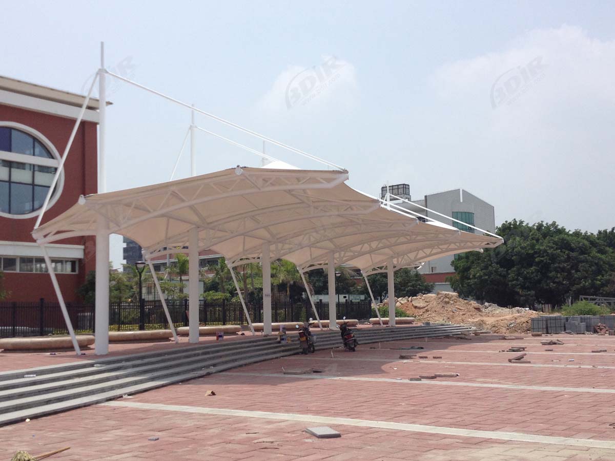 Seyirci Tribünleri ve Oditoryumu Için Çekme Yapısı - Xiamen Jimei İlköğretim Okulu